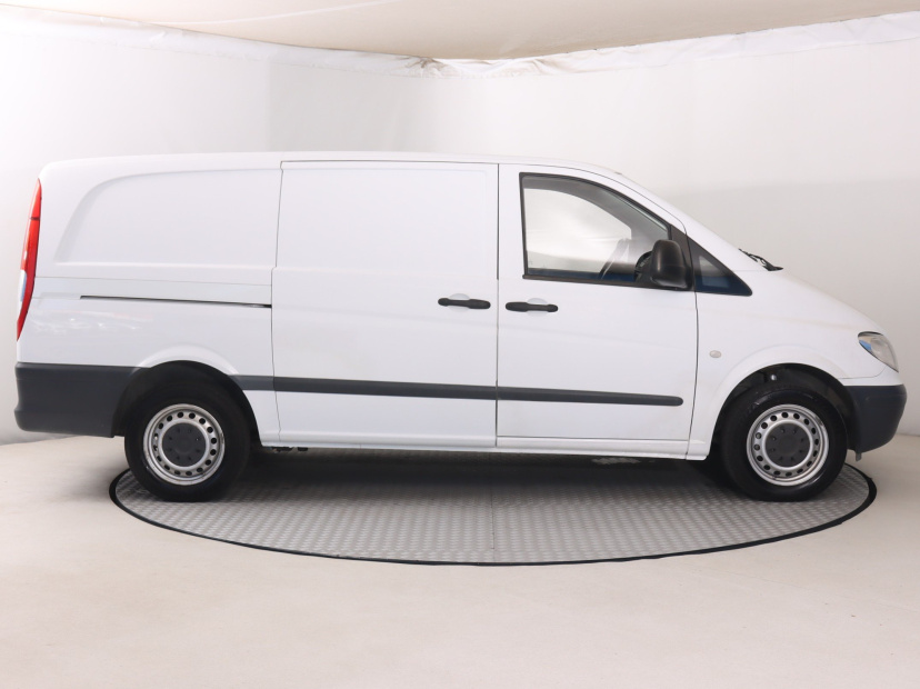 Mercedes-Benz Vito, 2009