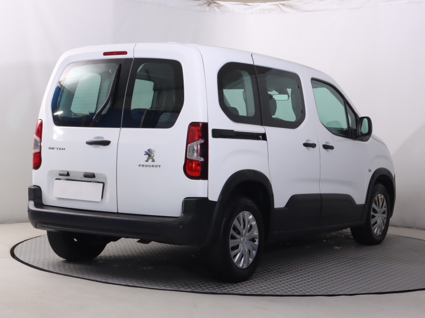 Peugeot Rifter, 2021