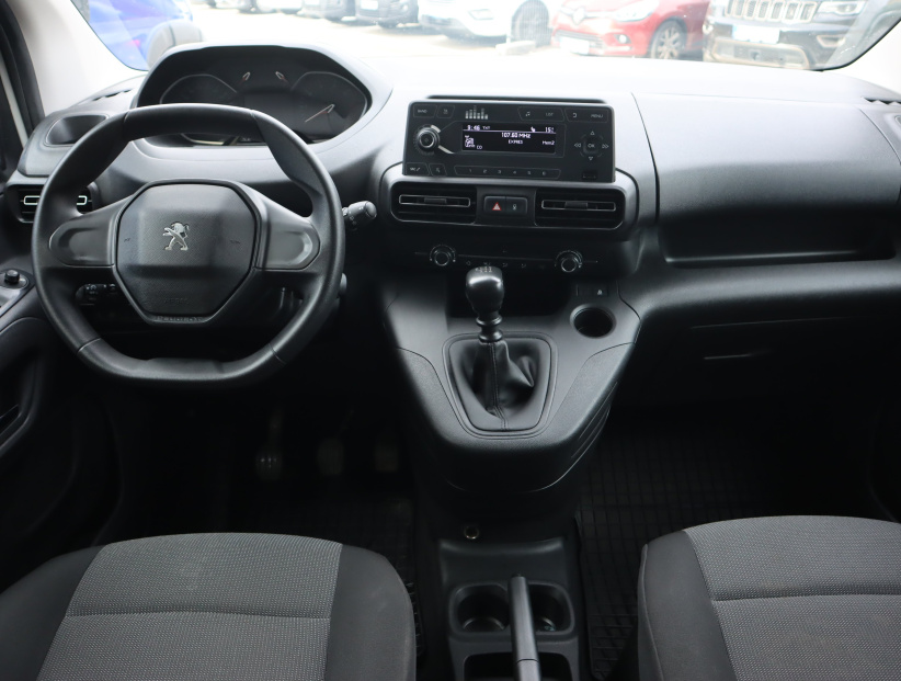 Peugeot Rifter, 2021