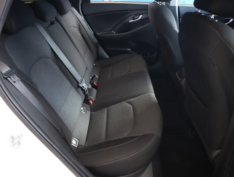 Hyundai i30, 2023