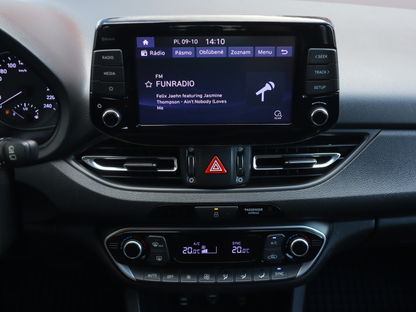 Hyundai i30, 2023