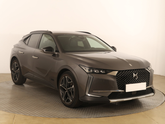 DS 4