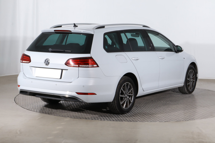Volkswagen Golf, 2018