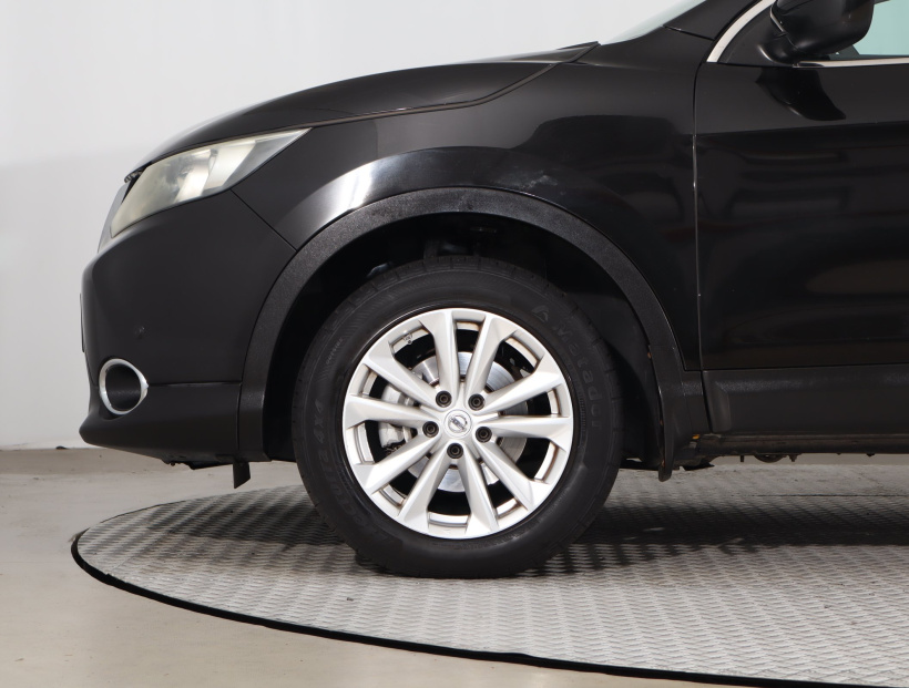 Nissan Qashqai, 2015