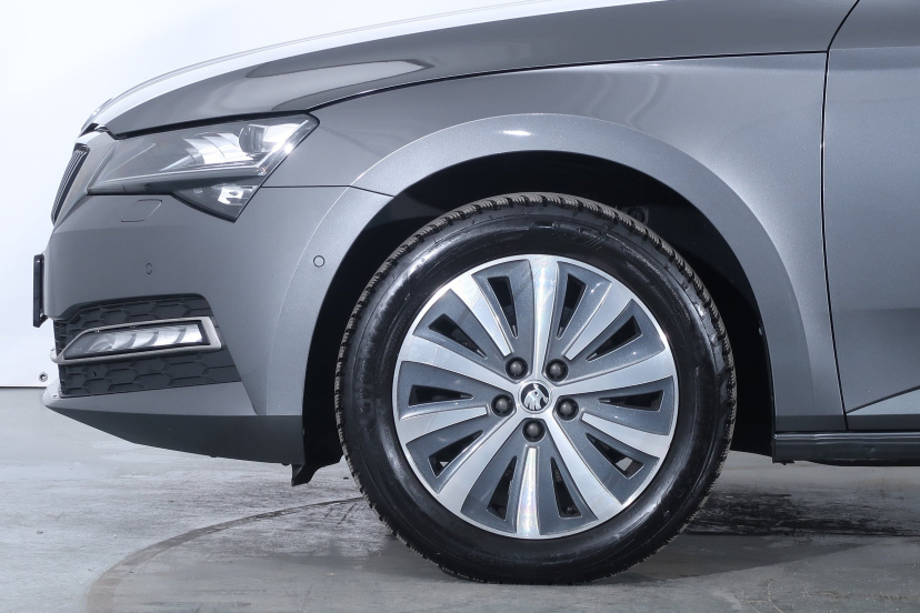 Škoda Superb, 2023
