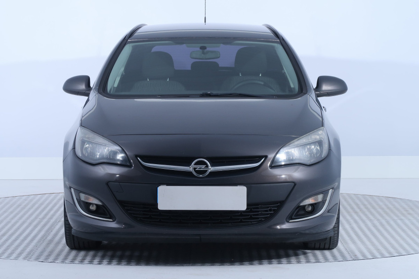 Opel Astra, 2013