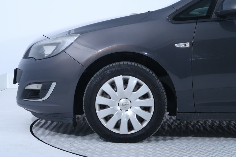 Opel Astra, 2013
