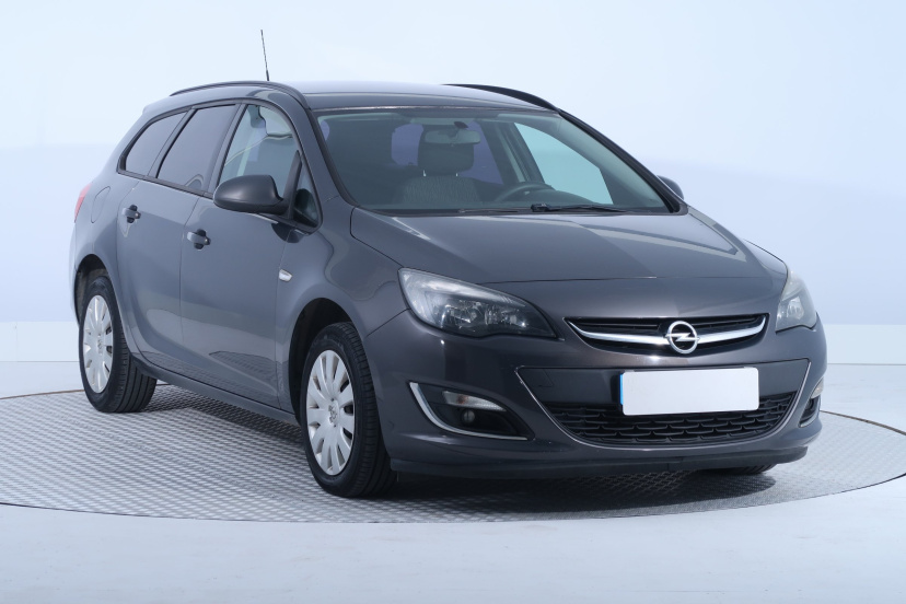 Opel Astra, 2013
