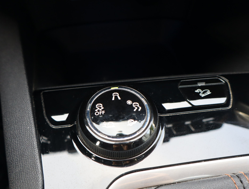 Peugeot 3008, 2017