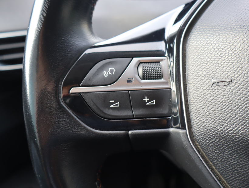 Peugeot 3008, 2017