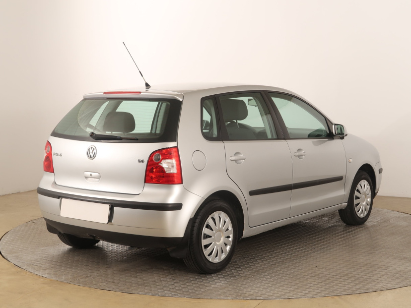 Volkswagen Polo, 2004