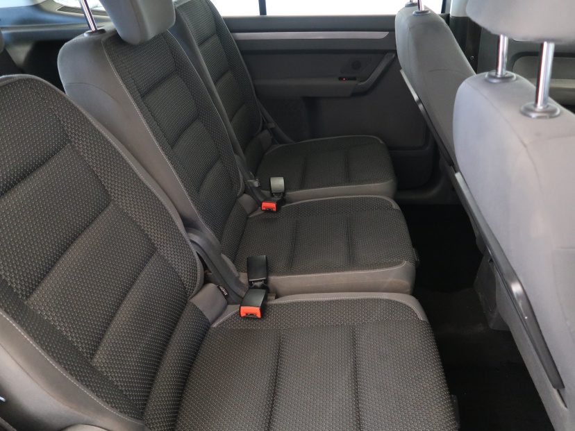 Volkswagen Touran, 2011