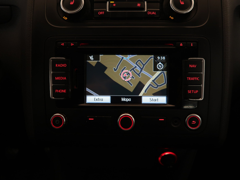 Volkswagen Touran, 2011