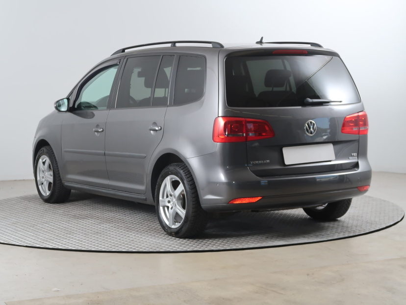 Volkswagen Touran, 2011