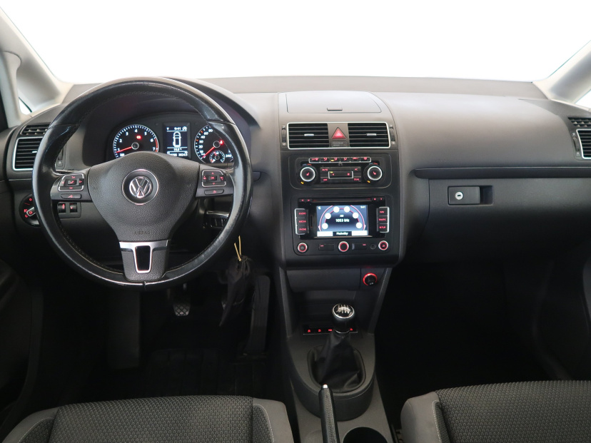 Volkswagen Touran, 2011