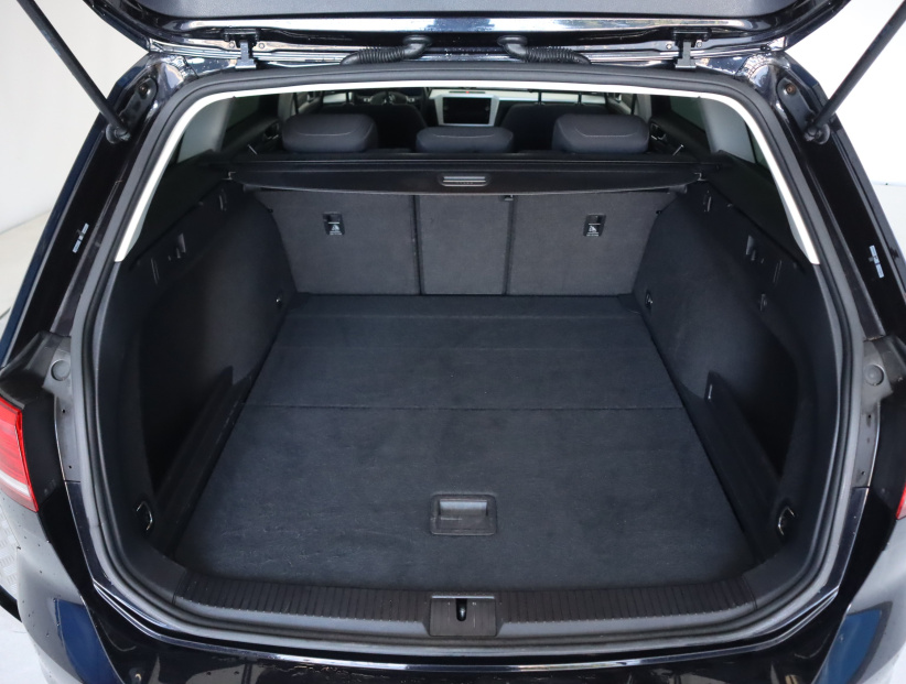 Volkswagen Passat, 2017