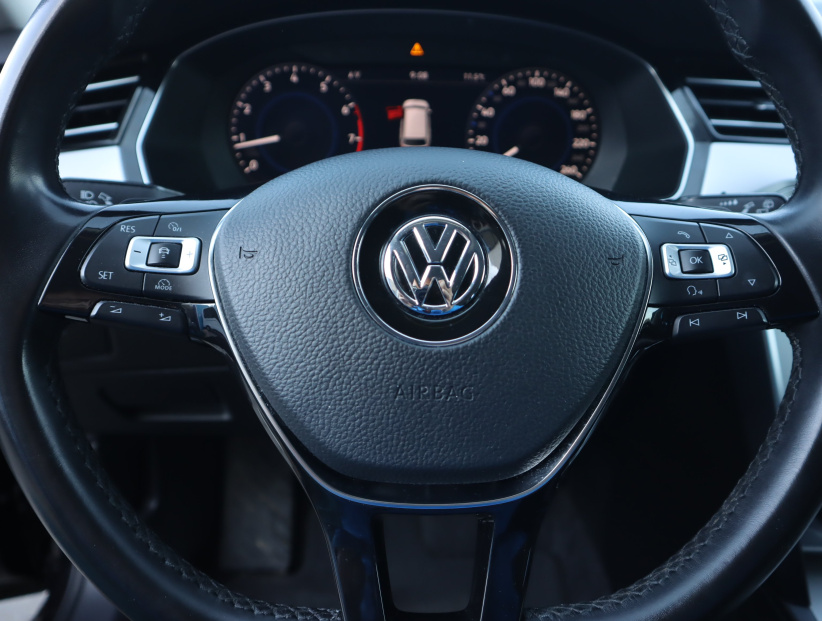 Volkswagen Passat, 2017