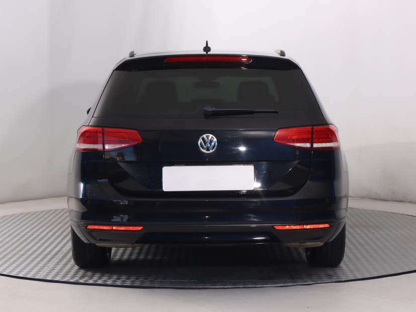Volkswagen Passat, 2017