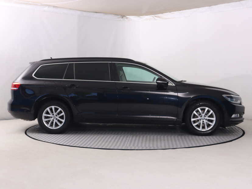 Volkswagen Passat, 2017