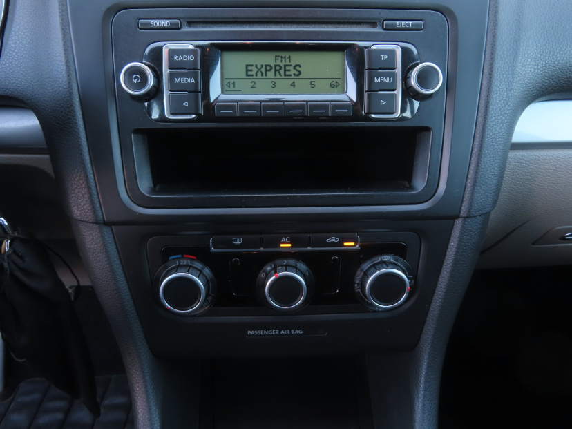 Volkswagen Golf, 2010