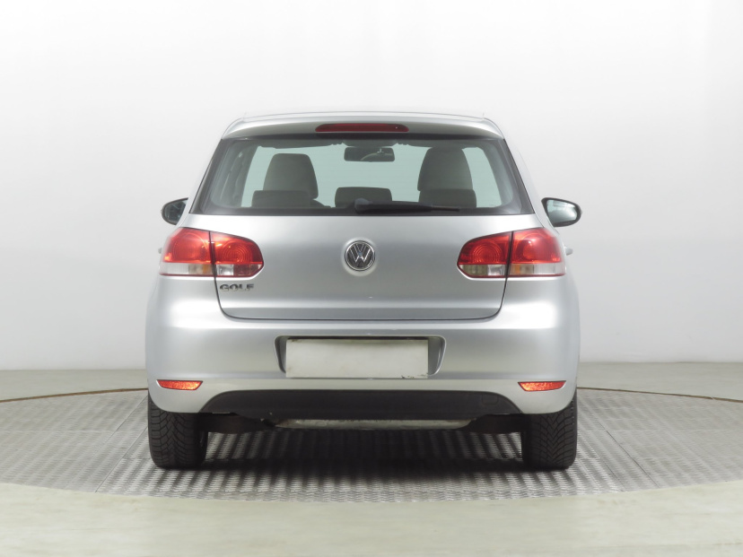 Volkswagen Golf, 2010