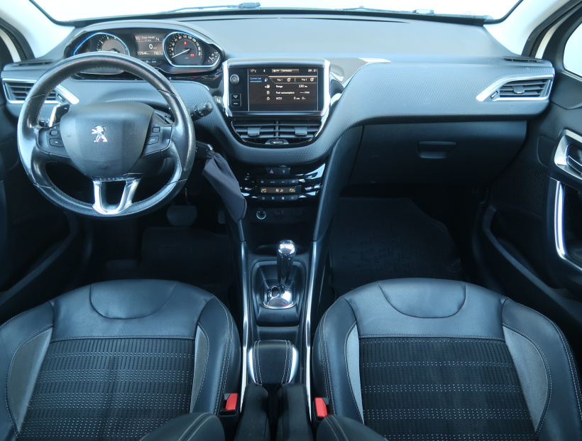 Peugeot 2008, 2014