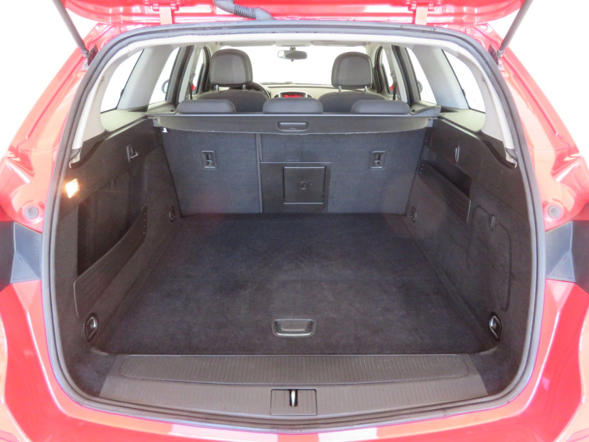 Opel Astra, 2012