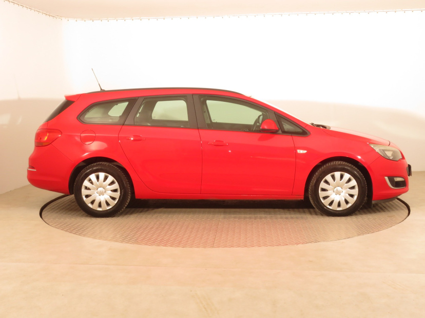 Opel Astra, 2012