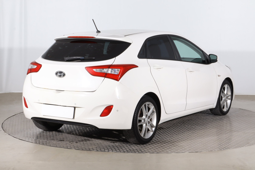 Hyundai i30, 2013