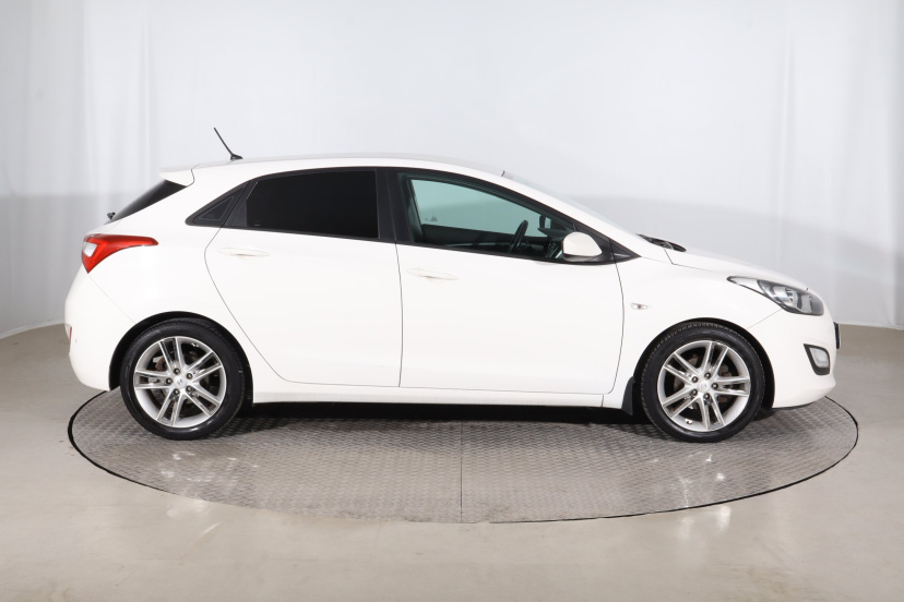 Hyundai i30, 2013