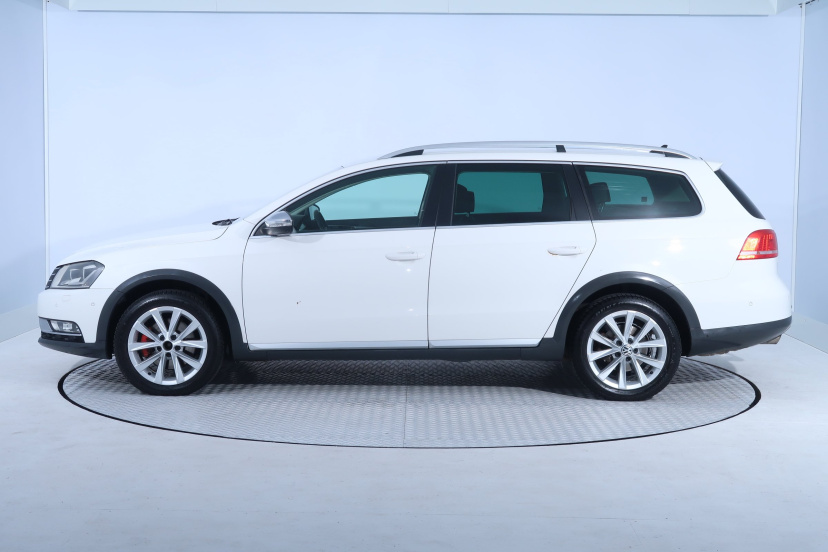 Volkswagen Passat, 2013
