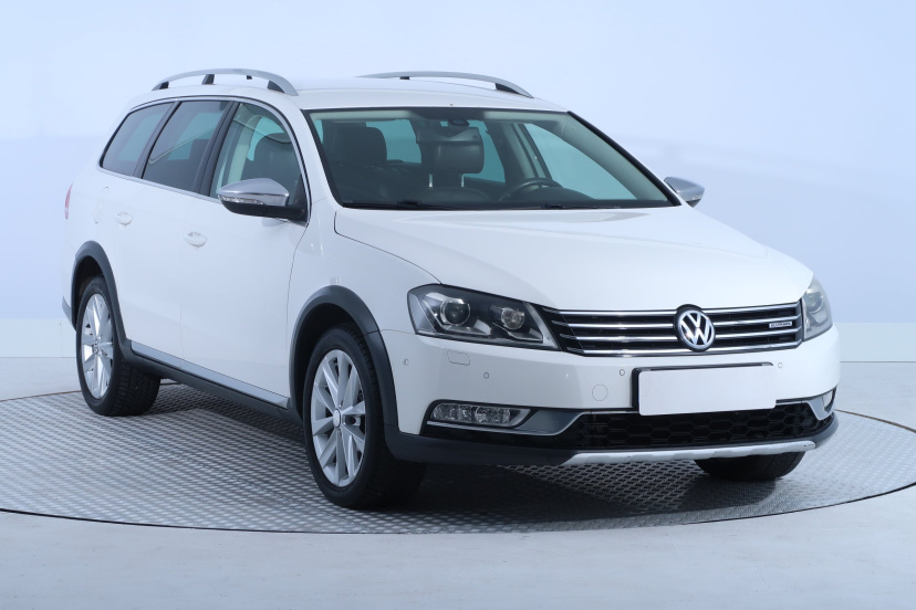 Volkswagen Passat, 2013