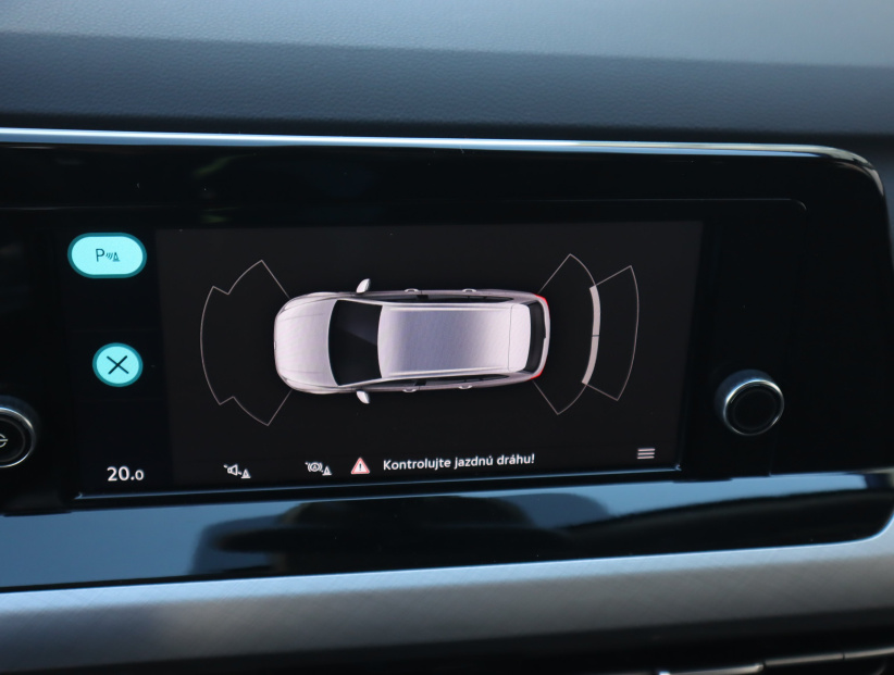 Volkswagen Golf, 2022