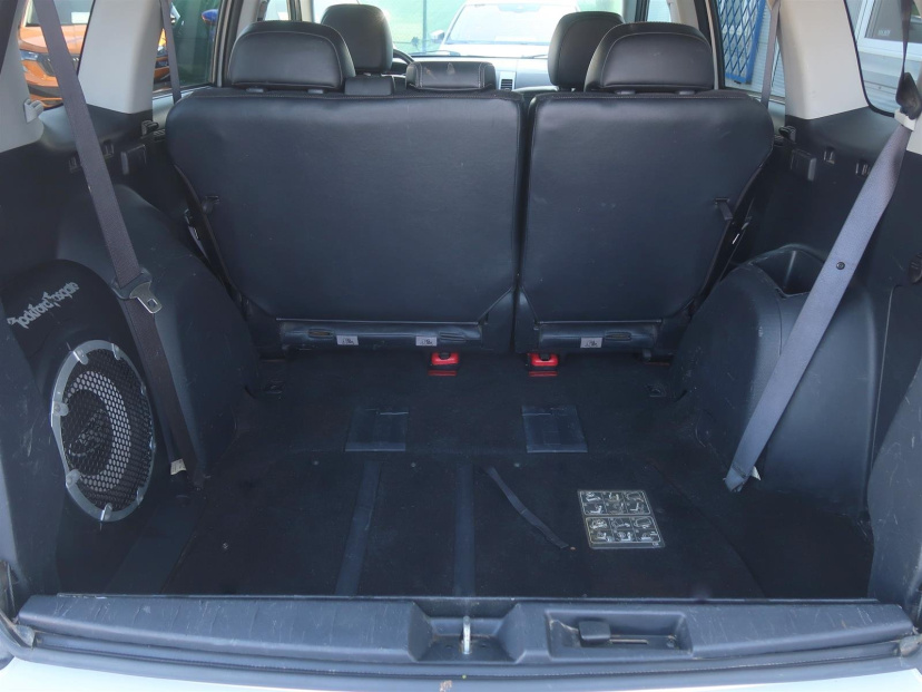 Mitsubishi Outlander, 2011