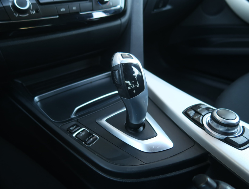 BMW 3GT, 2016
