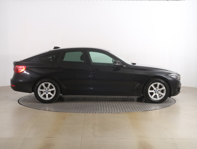 BMW 3GT, 2016