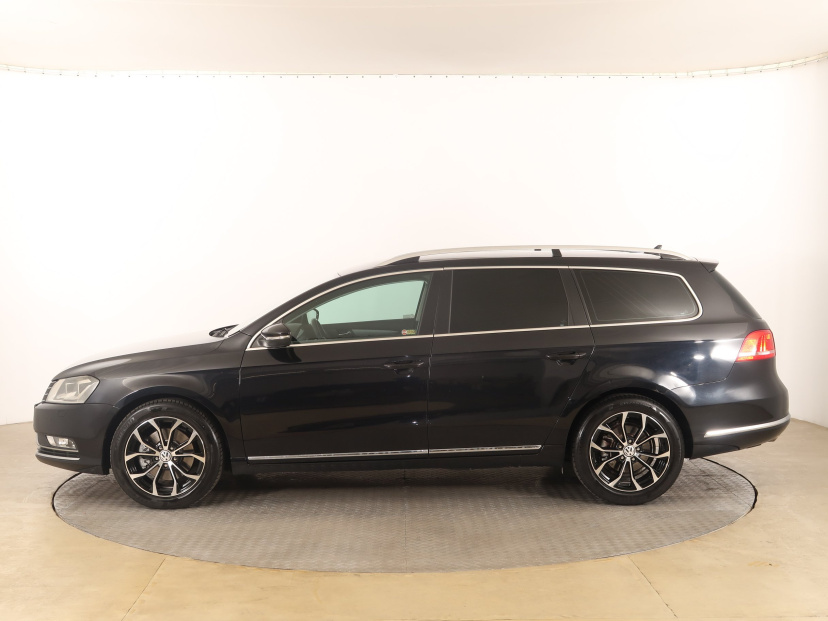 Volkswagen Passat, 2011