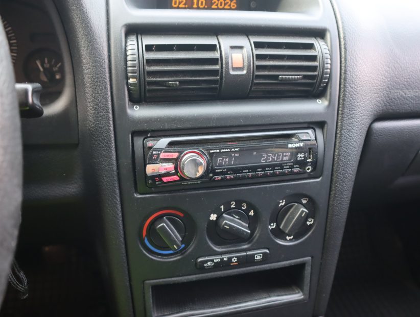Opel Astra, 2009