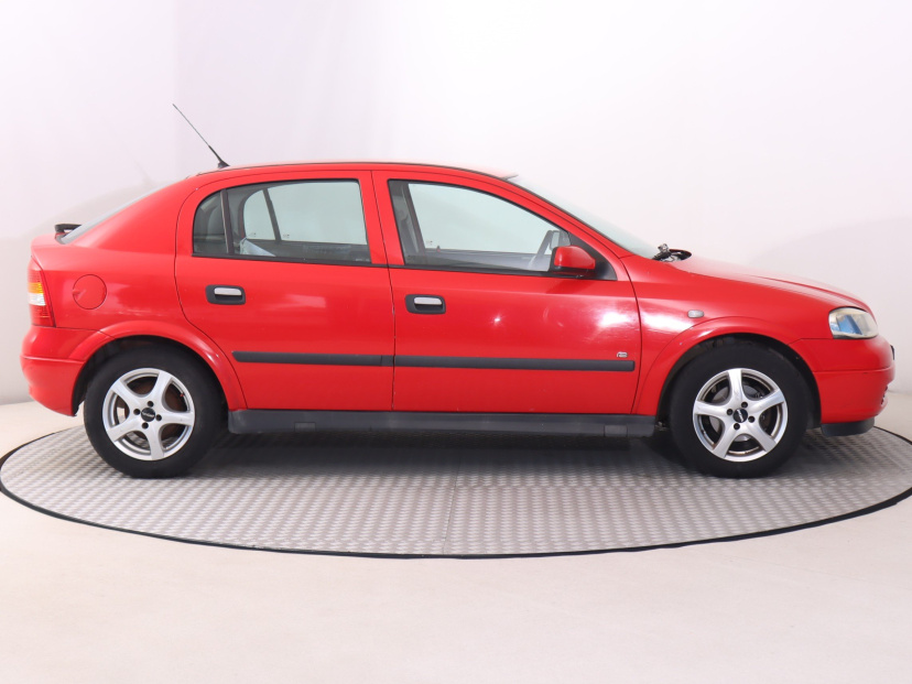 Opel Astra, 2009