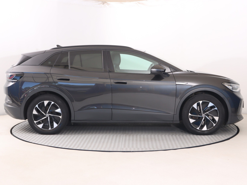 Volkswagen ID.4, 2021