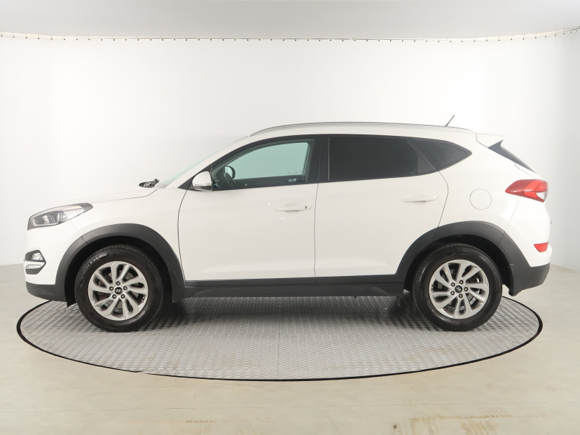 Hyundai Tucson, 2016
