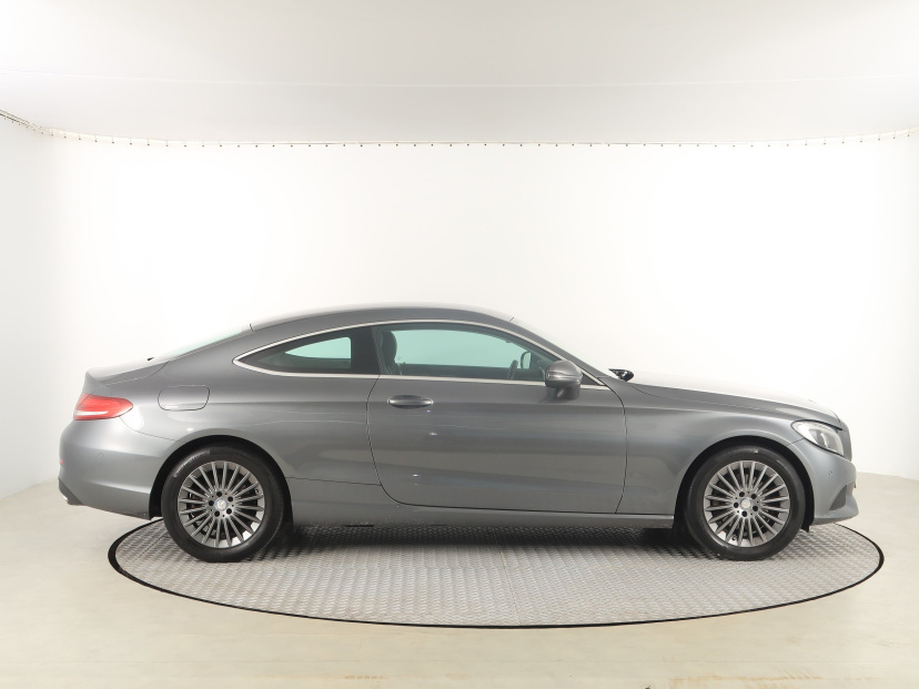 Mercedes-Benz C, 2016