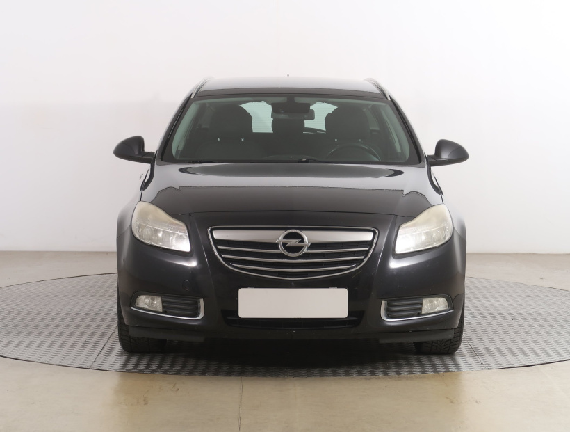 Opel Insignia, 2009