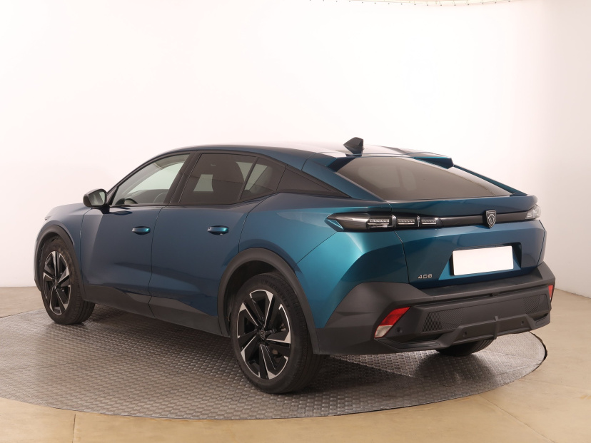 Peugeot 408, 2023