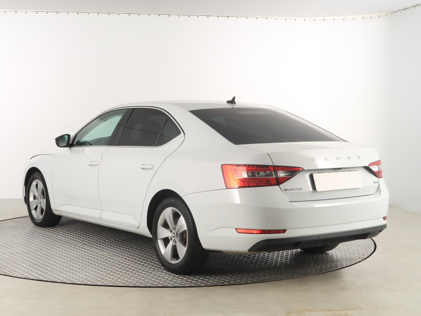 Škoda Superb, 2020