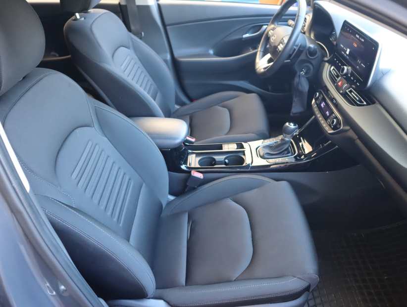 Hyundai i30, 2024