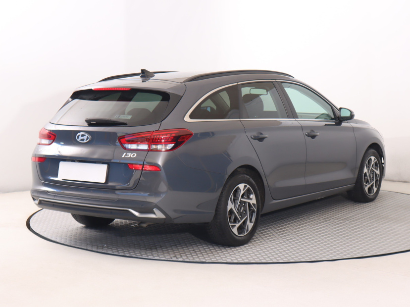 Hyundai i30, 2024