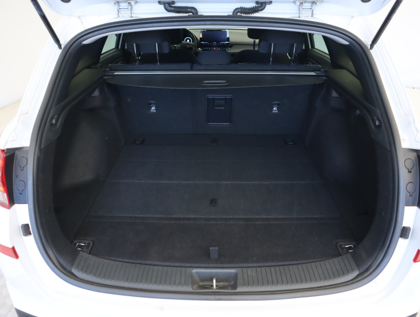 Hyundai i30, 2024