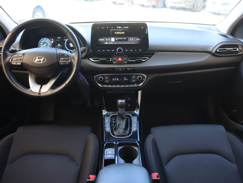 Hyundai i30, 2024