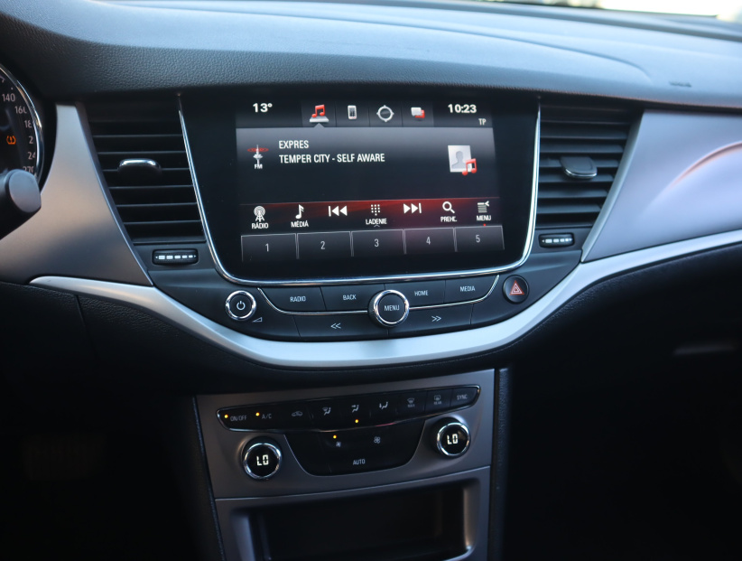 Opel Astra, 2018